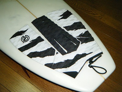 流れる水? デッキパッドの模様